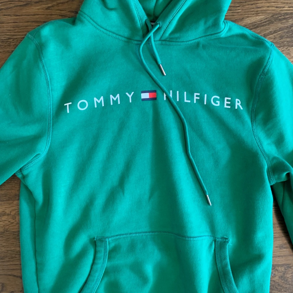 Tommy Hilfiger green sweatshirt size mens small